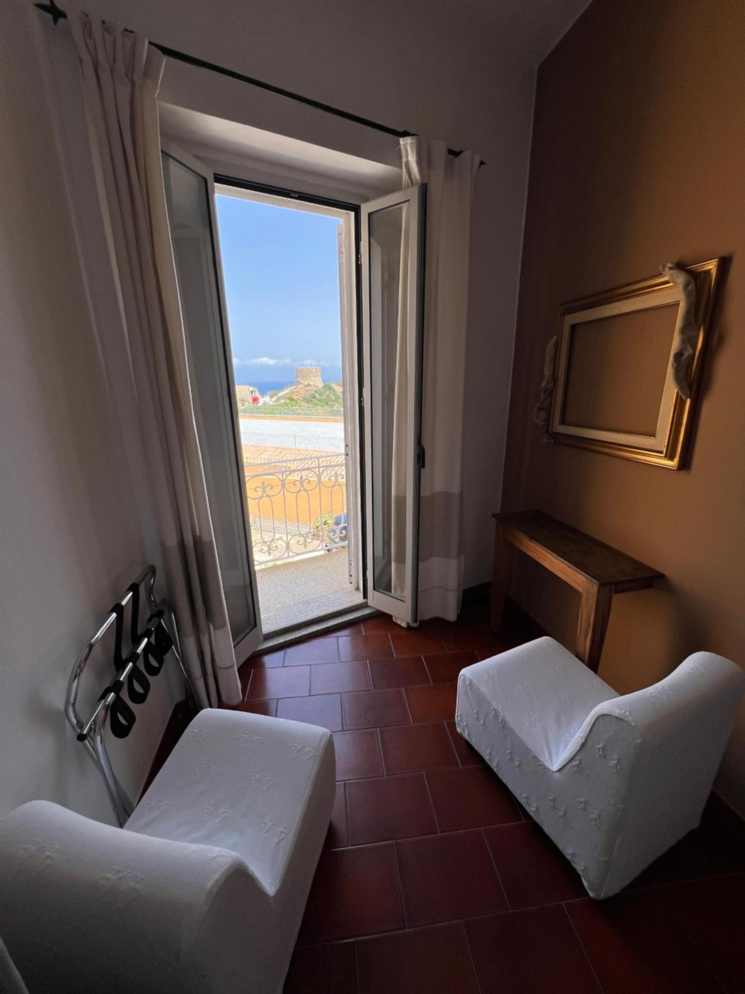 Hotel Da Cecco Santa Teresa Gallura Exteriér fotografie