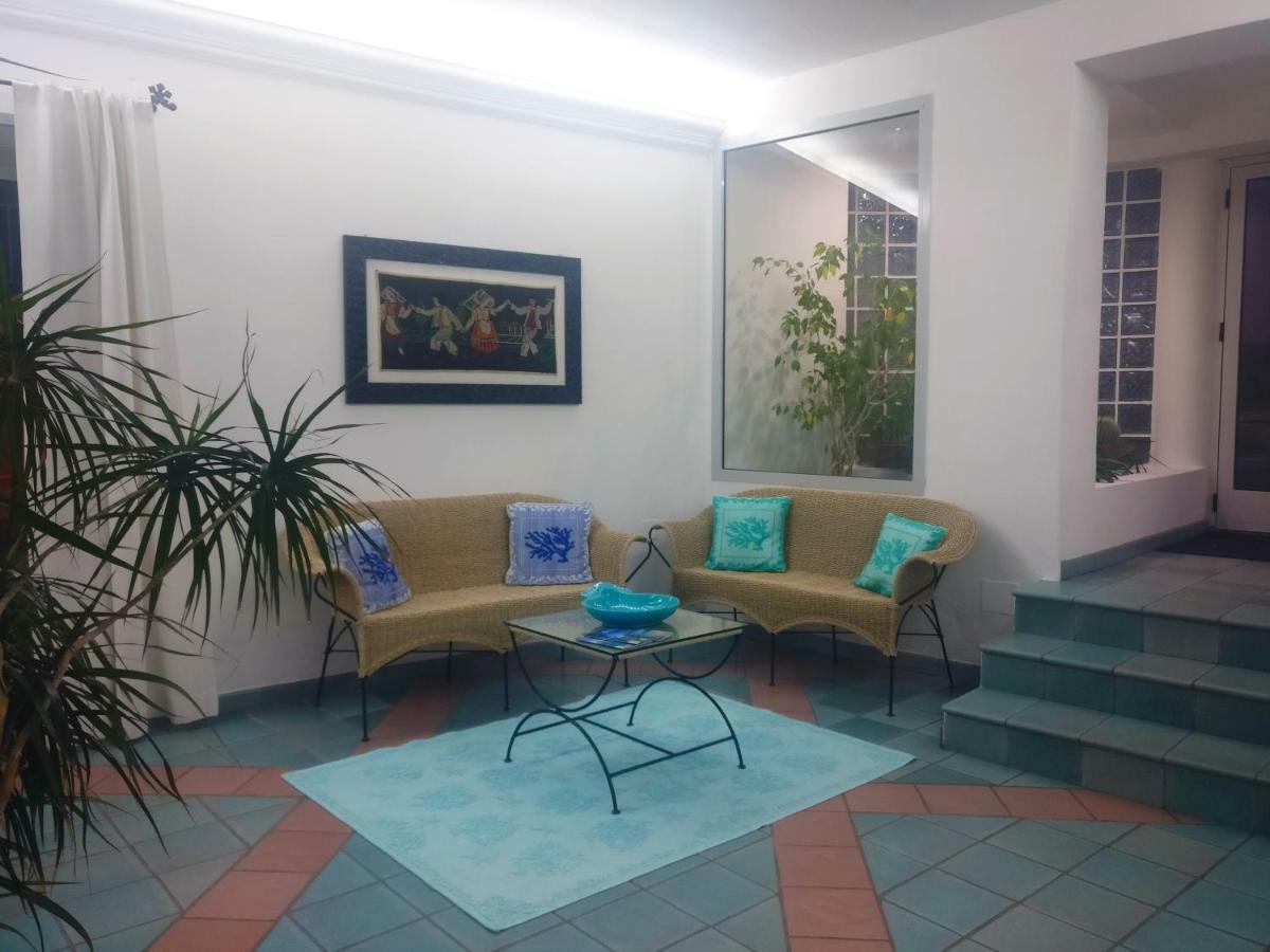 Hotel Da Cecco Santa Teresa Gallura Exteriér fotografie